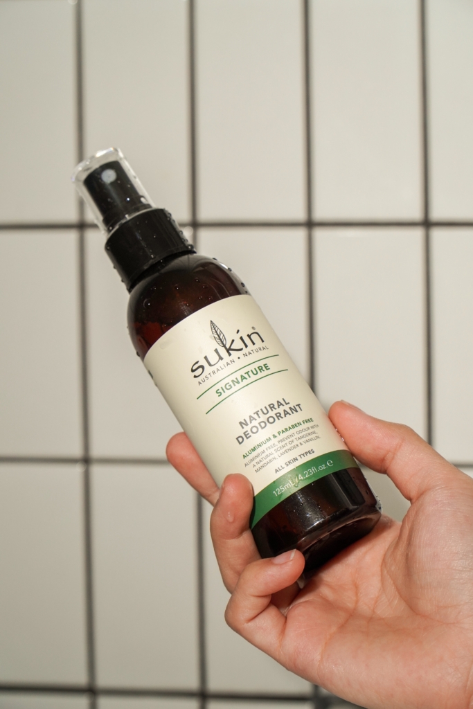 Lighten dark armpits